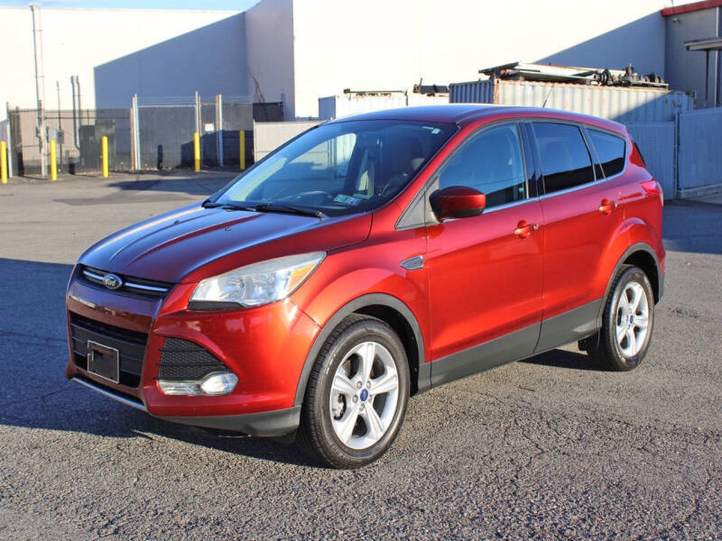 2014 Ford Escape SE's photo