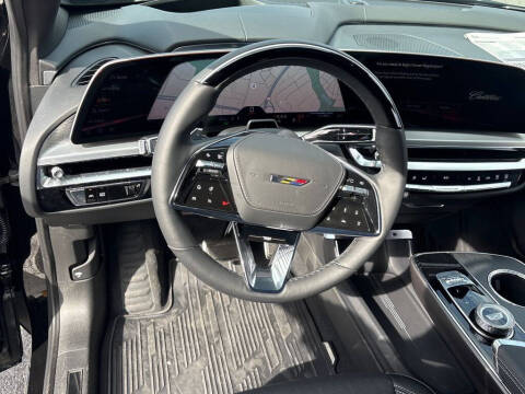 2026 Cadillac LYRIQ-V