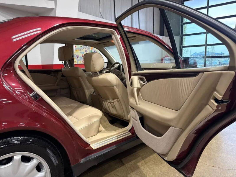 1999 Mercedes-Benz E-Class E 320