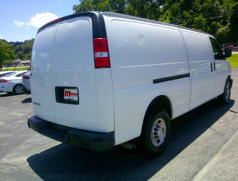 2020 Chevrolet Express 2500