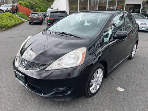 2009 Honda Fit for sale at APX Auto Brokers in Edmonds WA