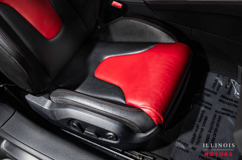 2011 Audi TTS 2.0T quattro Prestige