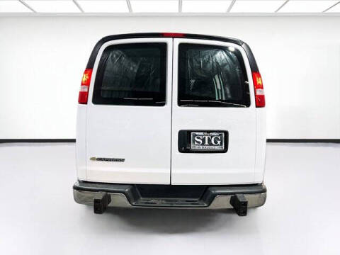 2024 Chevrolet Express 2500