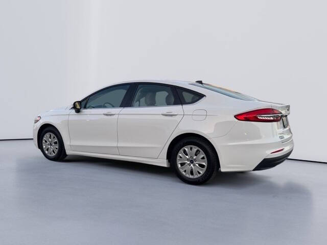 2019 Ford Fusion S