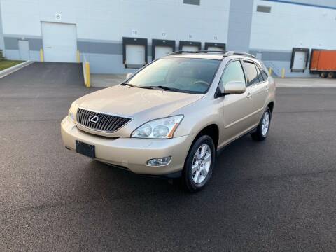 2005 Lexus RX 330 for sale at Clutch Motors in Lake Bluff IL