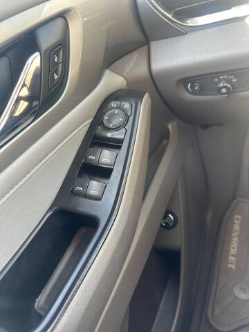 2018 Chevrolet Traverse LT Cloth