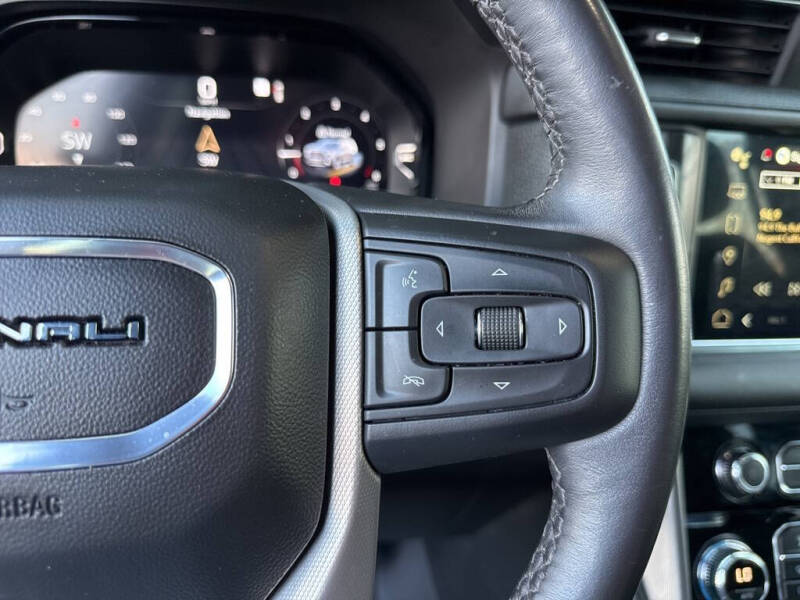 2022 GMC Yukon Denali