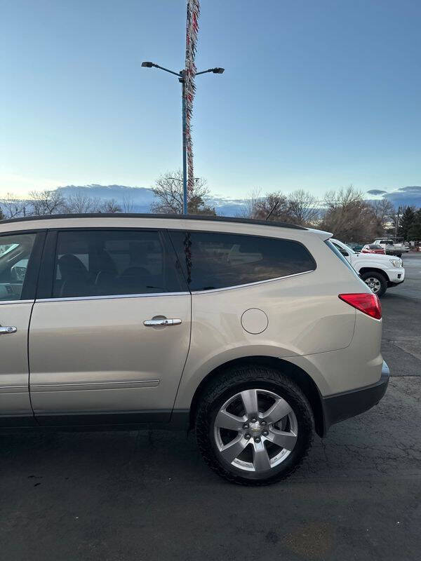 2012 Chevrolet Traverse LTZ