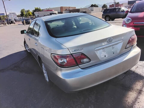 2004 Lexus ES 330