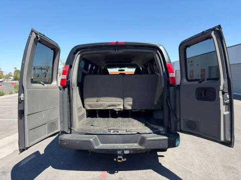 2016 Chevrolet Express LS 2500