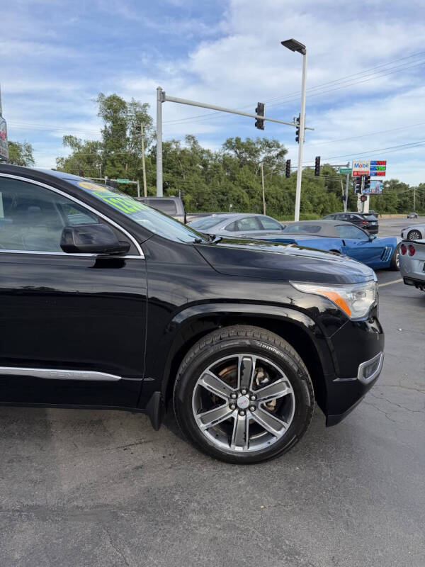 2017 GMC Acadia Denali