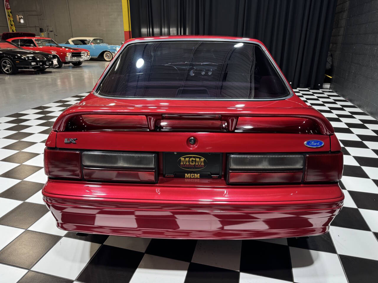 1991 Ford Mustang 16