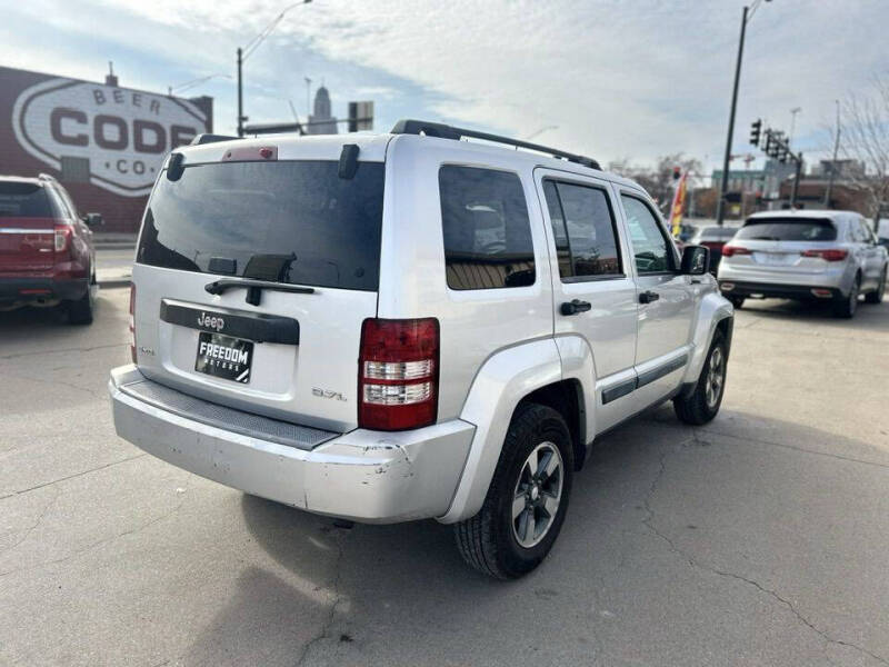 2008 Jeep Liberty Sport