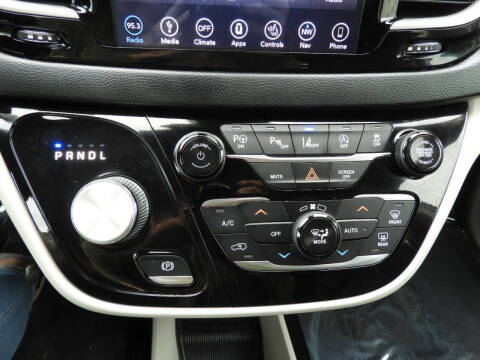 2019 Chrysler Pacifica Touring L