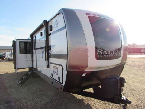 2025 Salem T271RL