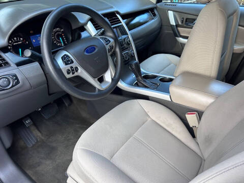 2013 Ford Edge SE