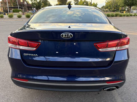 2018 Kia Optima LX