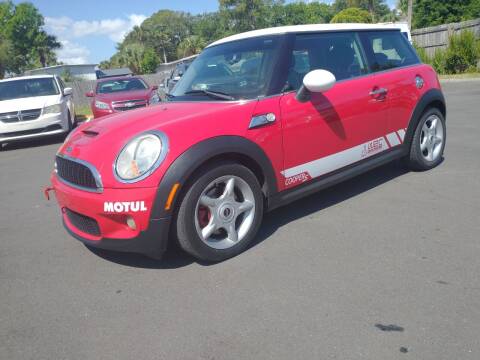 2010 MINI Cooper for sale at AutoVenture in Holly Hill FL