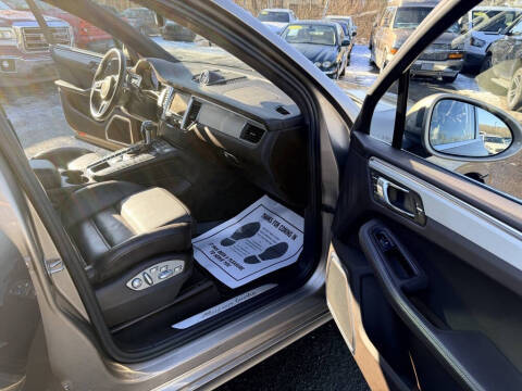 2015 Porsche Macan Turbo