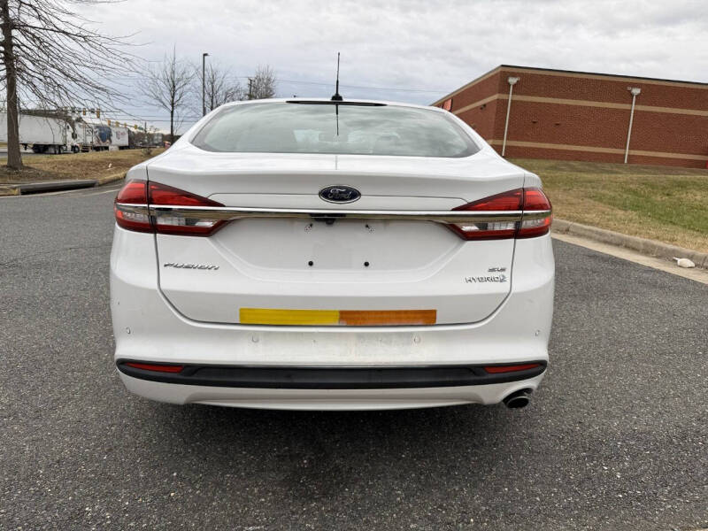 2017 Ford Fusion Hybrid SE