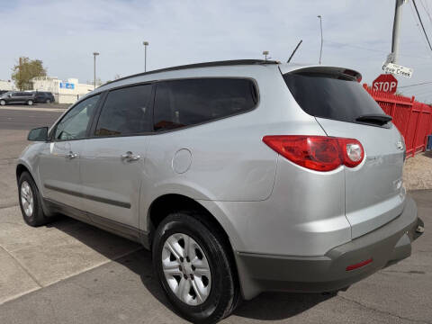 2012 Chevrolet Traverse LS
