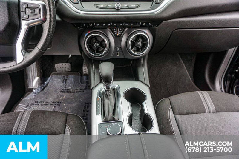 2025 Chevrolet Blazer LT