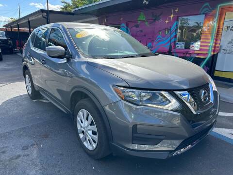 2018 Nissan Rogue for sale at EM Auto Sales in Miami FL