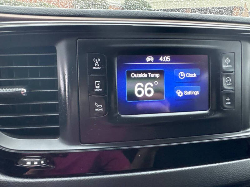 2017 Chrysler Pacifica Touring