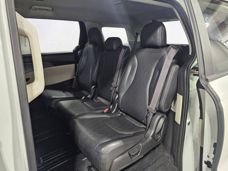 2024 Kia Carnival