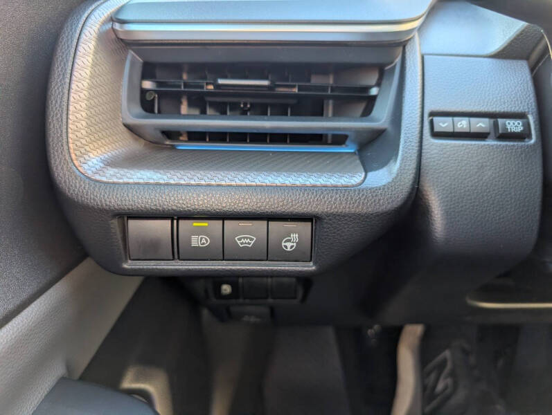 2024 Toyota Prius XLE