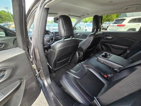 2019 Jeep Cherokee Trailhawk