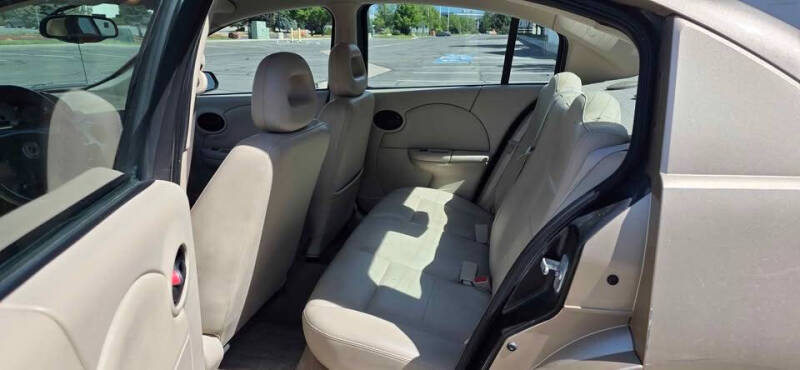 2006 Saturn Ion 3