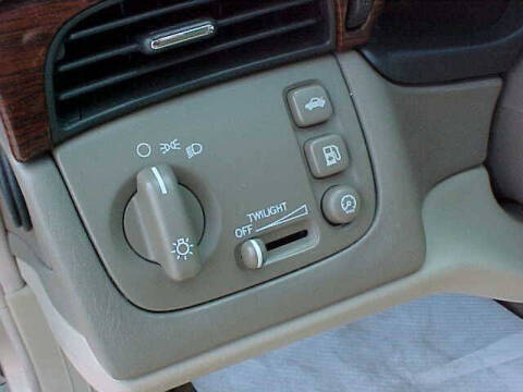 2005 Cadillac DeVille