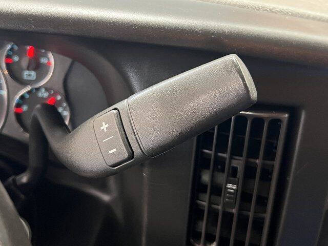 2021 Chevrolet Express 2500