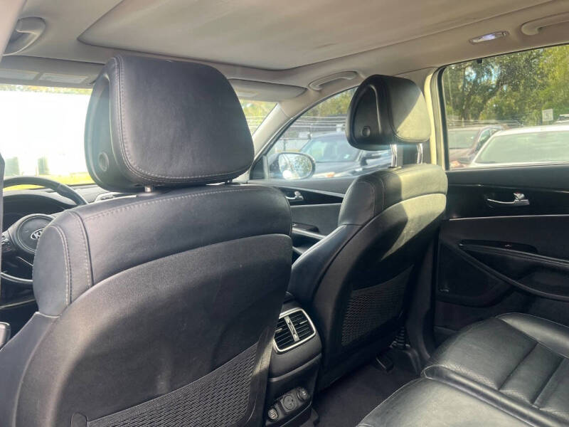 2016 Kia Sorento EX V6