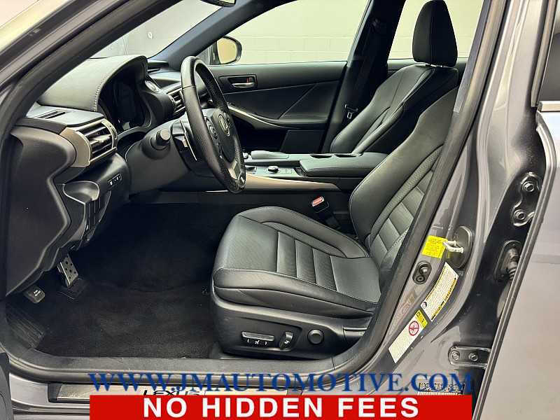 2016 Lexus IS 300