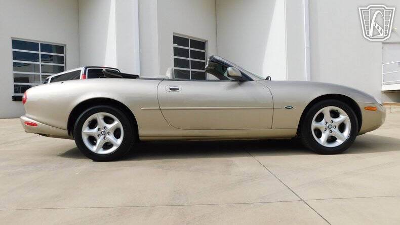 2000 Jaguar XK-Series XK8