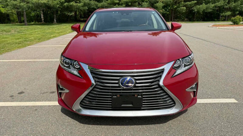 2018 Lexus ES 300h