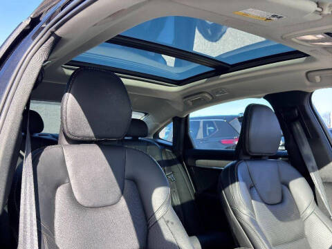 2022 Volvo S90 B6 Inscription