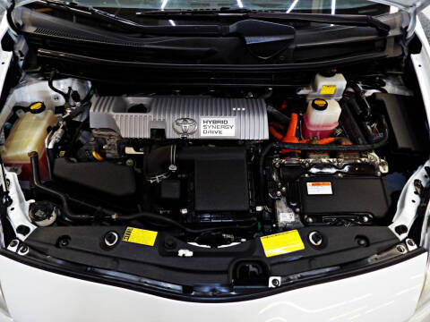 2014 Toyota Prius Two