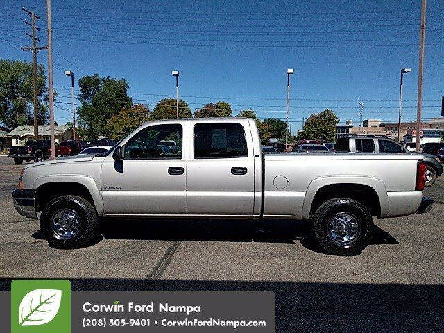 2004 Chevrolet Silverado 2500 LS