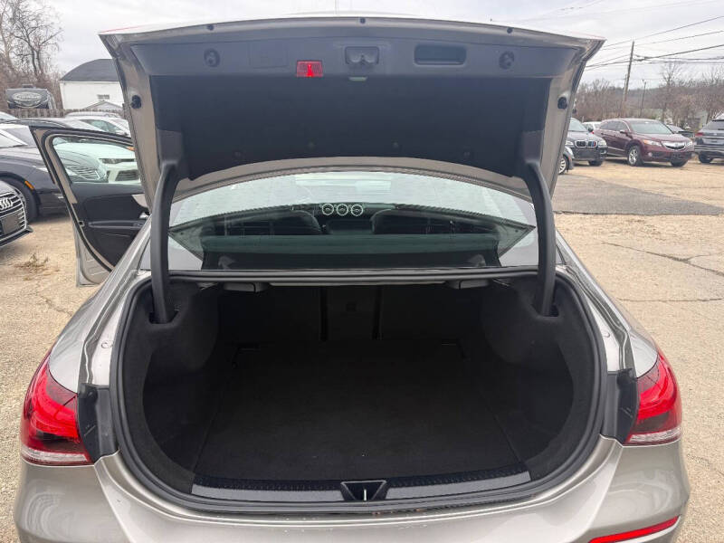 2019 Mercedes-Benz A-Class A 220