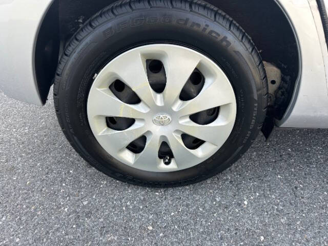 2014 Toyota Prius c Three