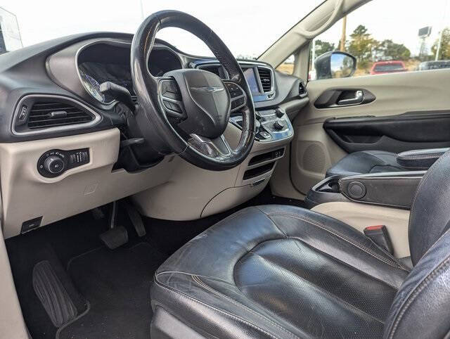 2020 Chrysler Pacifica for sale at Axio Auto Boise in Boise, ID