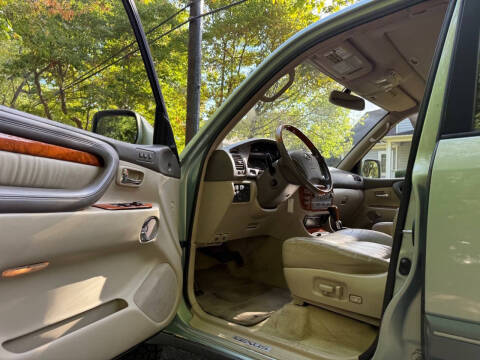 2003 Lexus LX 470