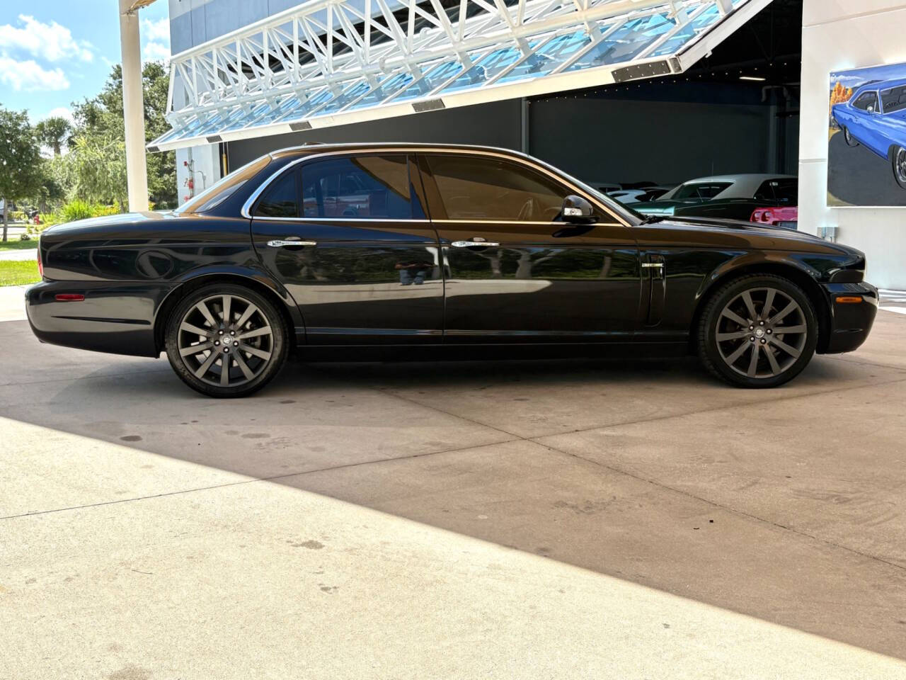 2008 Jaguar XJ-Series 4