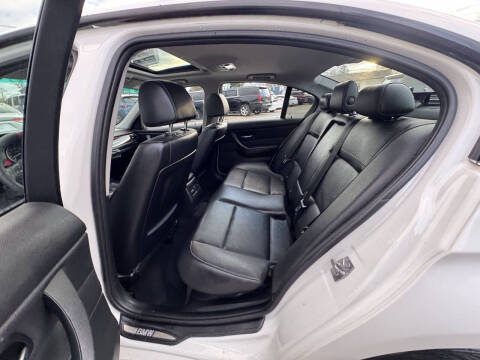 2011 BMW 3 Series 335i