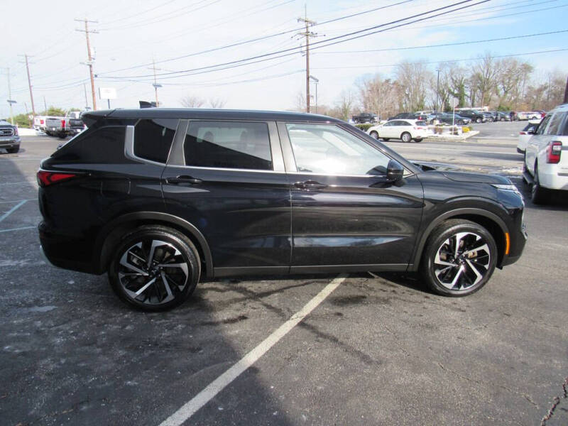 2022 Mitsubishi Outlander SE Launch Edition