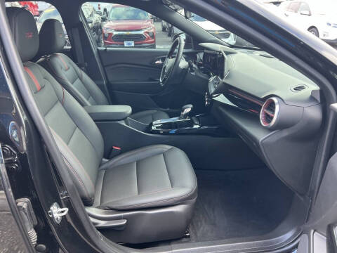 2024 Chevrolet Trax RS