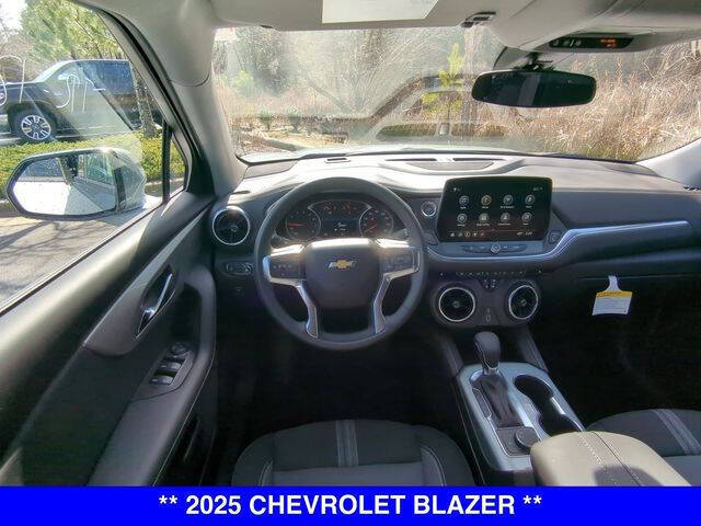 2025 Chevrolet Blazer LT